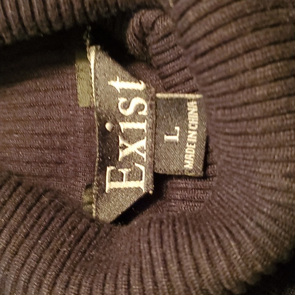 Vintage black and gray dress with 3 buttons on the left front shoulder. - Picture 3 of 4